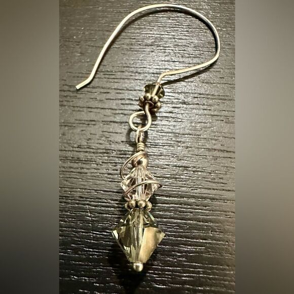 Elegant Silver and Crystal Drop Earrings - Picture 5 of 6